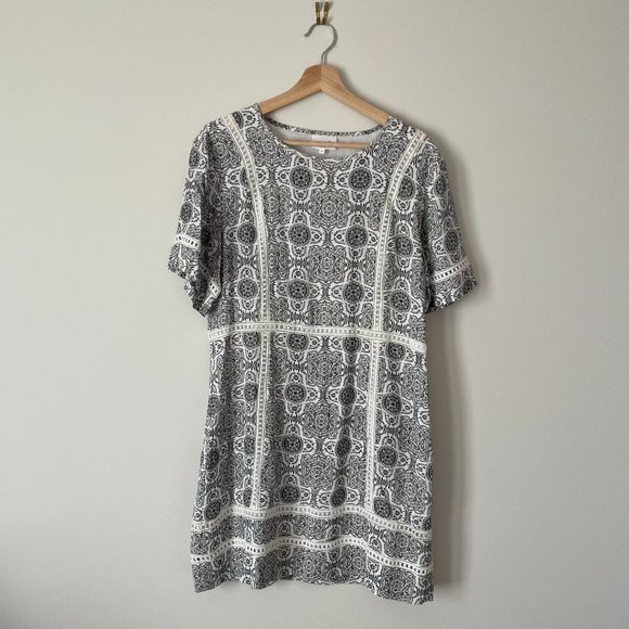 Seed Heritage Dresses & Skirts - Seed Heritage Size 10 Black and White Pattern Mini Dress with White Detail